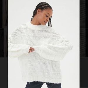 NEW Urban Outfitters Chunky Knit Oversized White Sweater Jumper